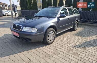 Універсал Skoda Octavia 2009 в Луцьку