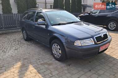 Універсал Skoda Octavia 2009 в Луцьку