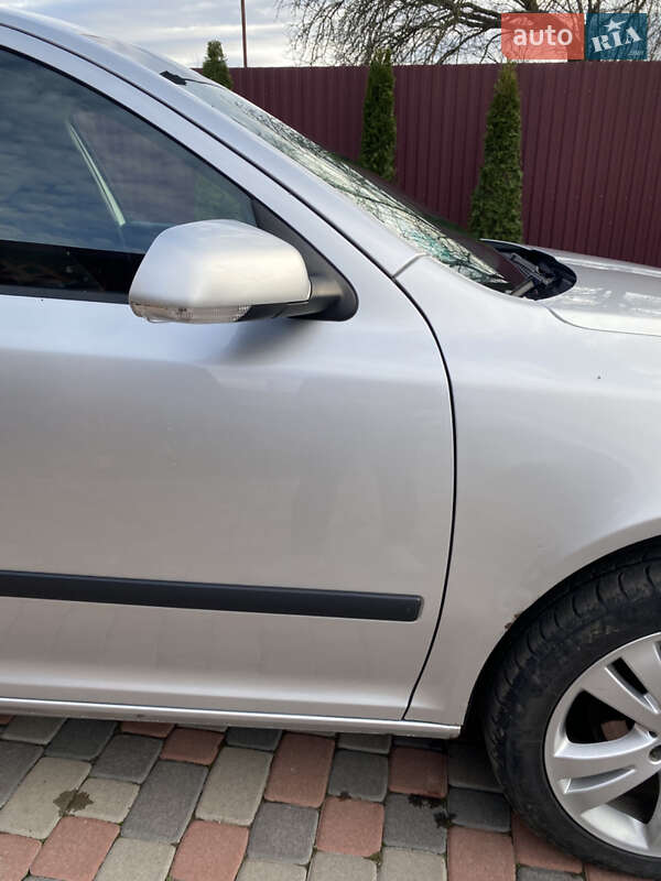 Универсал Skoda Octavia 2006 в Ужгороде