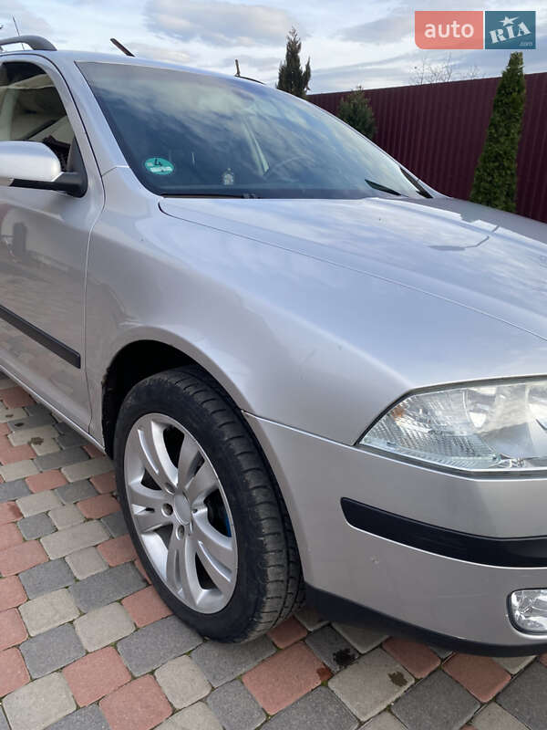 Универсал Skoda Octavia 2006 в Ужгороде
