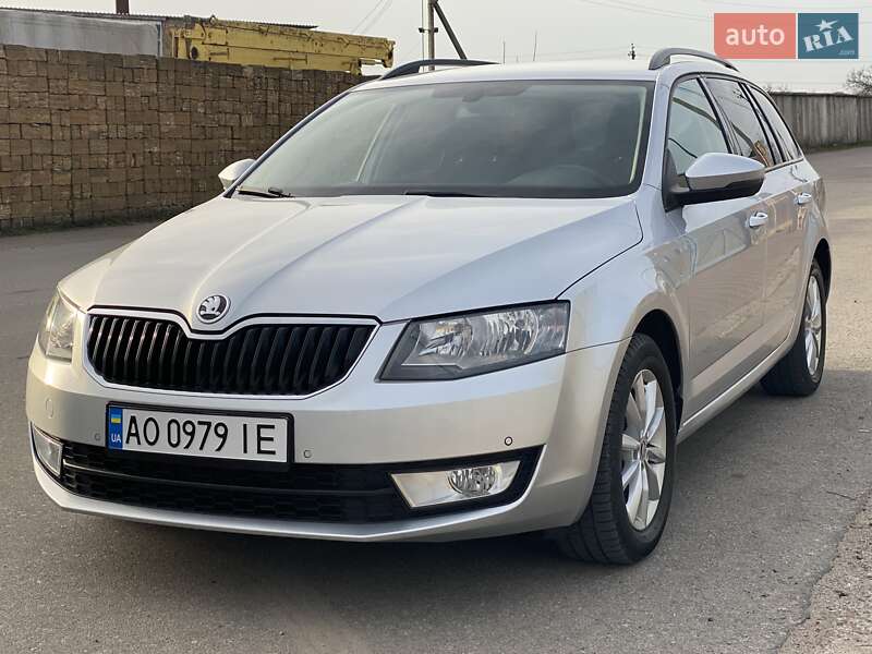 Універсал Skoda Octavia 2013 в 