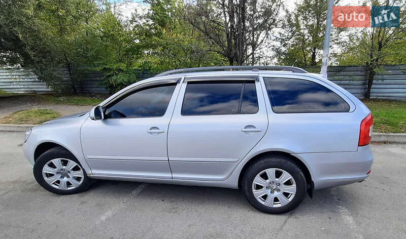 Универсал Skoda Octavia 2011 в Днепре