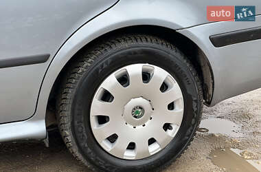 Лифтбек Skoda Octavia 2004 в Тернополе