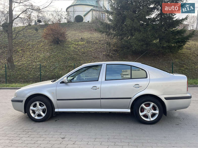 Ліфтбек Skoda Octavia 2005 в Львові