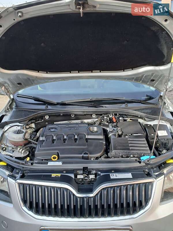 Универсал Skoda Octavia 2016 в Сарнах