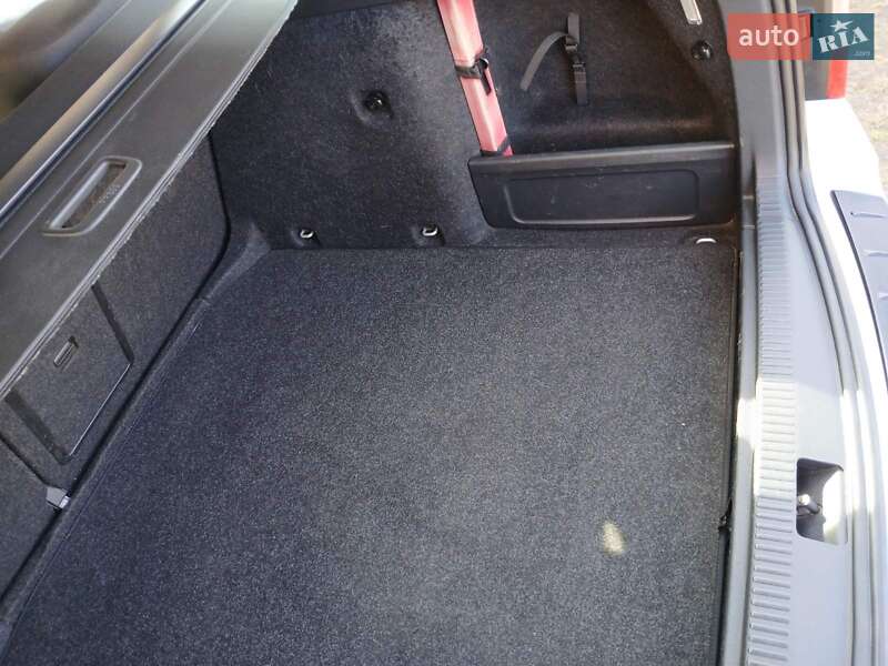 Универсал Skoda Octavia 2016 в Сарнах