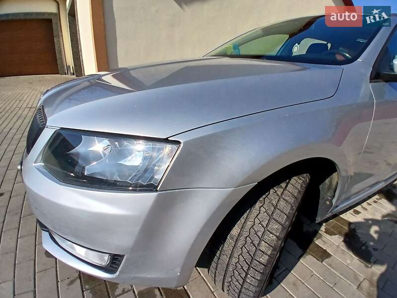 Универсал Skoda Octavia 2016 в Сарнах