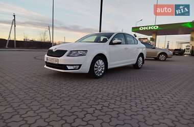 Лифтбек Skoda Octavia 2014 в 