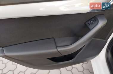 Лифтбек Skoda Octavia 2014 в 