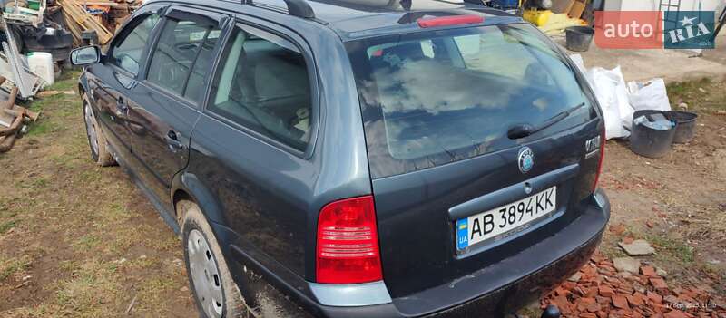 Универсал Skoda Octavia 2003 в Виннице