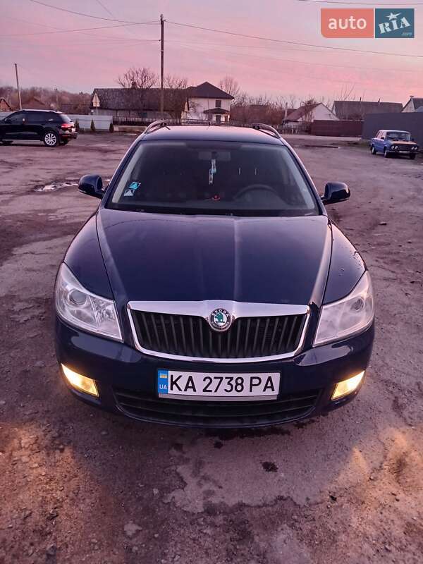 Универсал Skoda Octavia 2011 в Чуднове