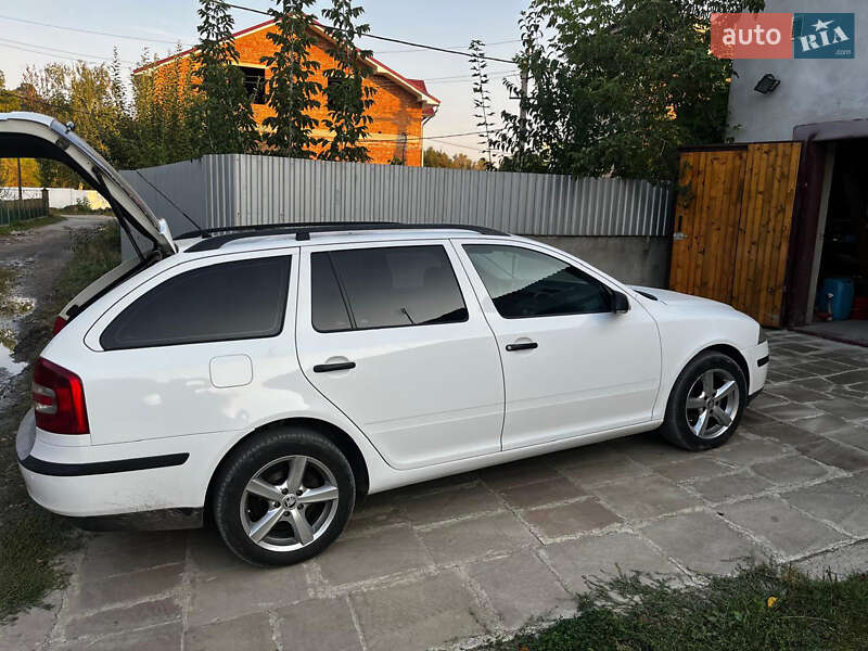 Универсал Skoda Octavia 2008 в Теребовле