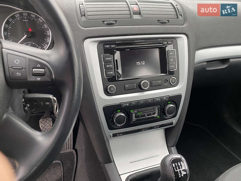 Універсал Skoda Octavia 2011 в Калуші