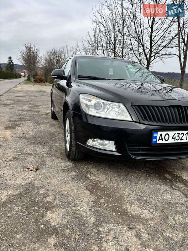 Лифтбек Skoda Octavia 2010 в Мукачево