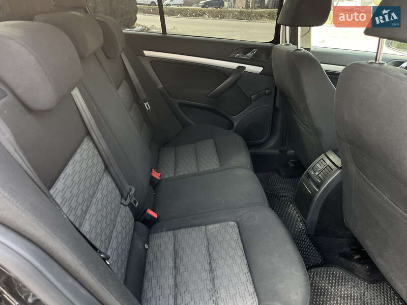 Лифтбек Skoda Octavia 2009 в Самборе фото 13 Лифтбек Skoda Octavia 2009 в Самборе