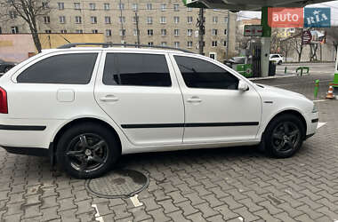 Універсал Skoda Octavia 2005 в Чернівцях