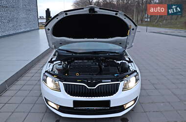 Универсал Skoda Octavia 2015 в 