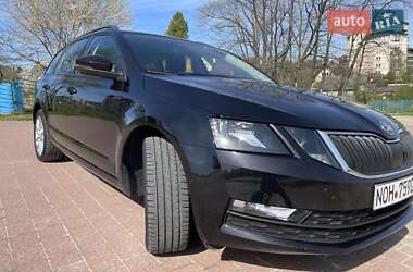 Універсал Skoda Octavia 2017 в 