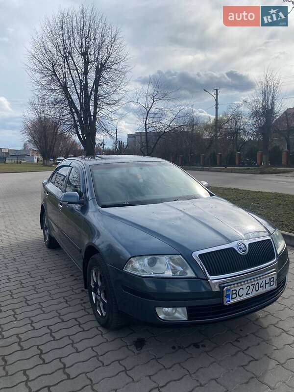 Лифтбек Skoda Octavia 2005 в Сокале