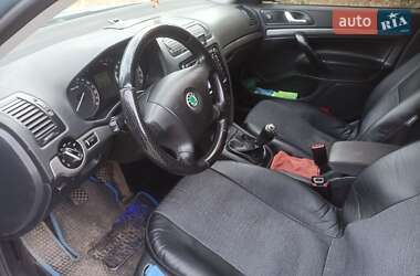 Лифтбек Skoda Octavia 2004 в Красилове