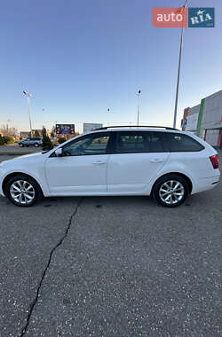 Універсал Skoda Octavia 2019 в 