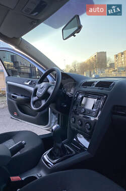 Универсал Skoda Octavia 2010 в Ковеле
