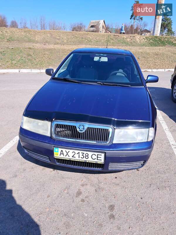 Лифтбек Skoda Octavia 2006 в Белогородке