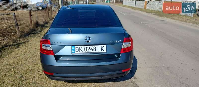 Лифтбек Skoda Octavia 2018 в Ровно