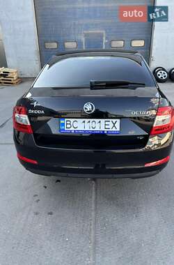 Лифтбек Skoda Octavia 2013 в 