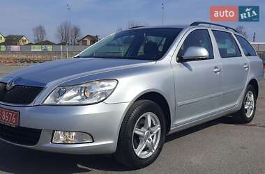 Универсал Skoda Octavia 2010 в 