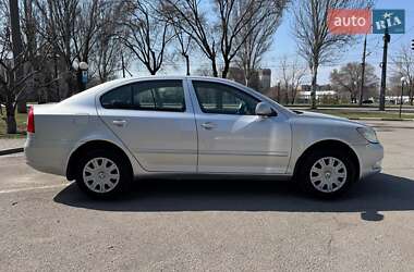 Лифтбек Skoda Octavia 2012 в 