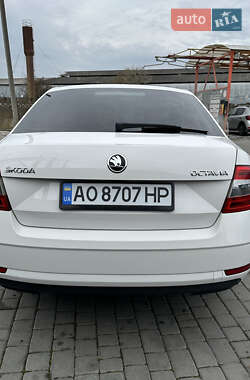 Ліфтбек Skoda Octavia 2017 в 