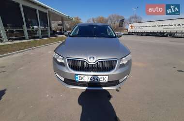 Лифтбек Skoda Octavia 2014 в 
