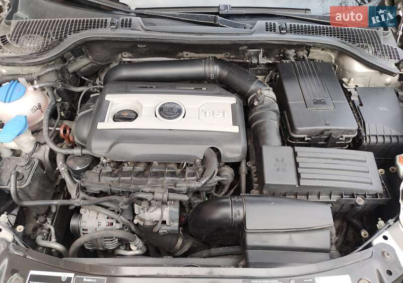 Ліфтбек Skoda Octavia 2009 в Дніпрі