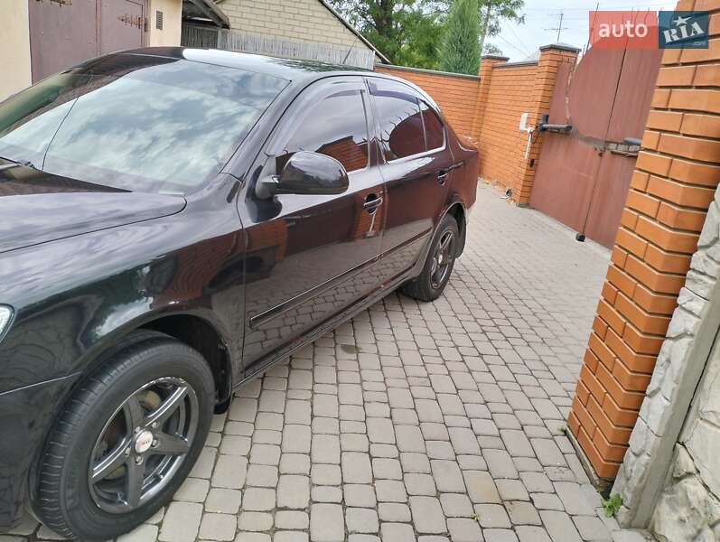 Лифтбек Skoda Octavia 2010 в Павлограде
