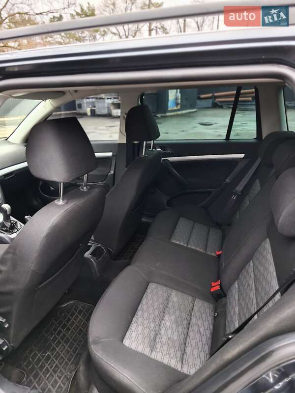 Універсал Skoda Octavia 2009 в Броварах