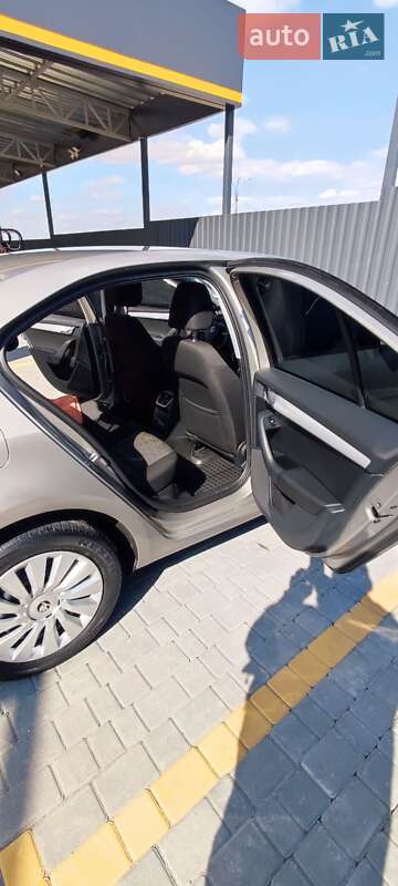 Лифтбек Skoda Octavia 2016 в Харькове