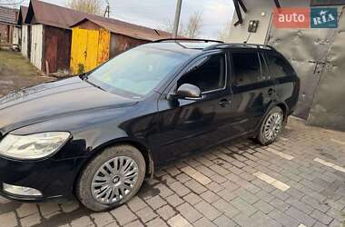Універсал Skoda Octavia 2011 в 