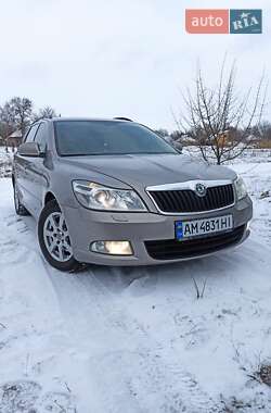 Універсал Skoda Octavia 2012 в 