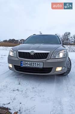 Універсал Skoda Octavia 2012 в 