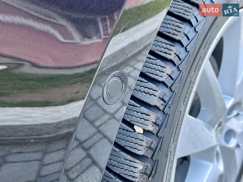 Універсал Skoda Octavia 2019 в Чернівцях