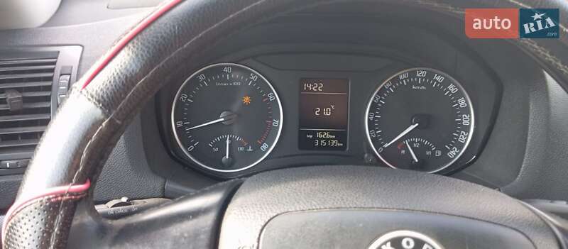 Универсал Skoda Octavia 2011 в Виноградове