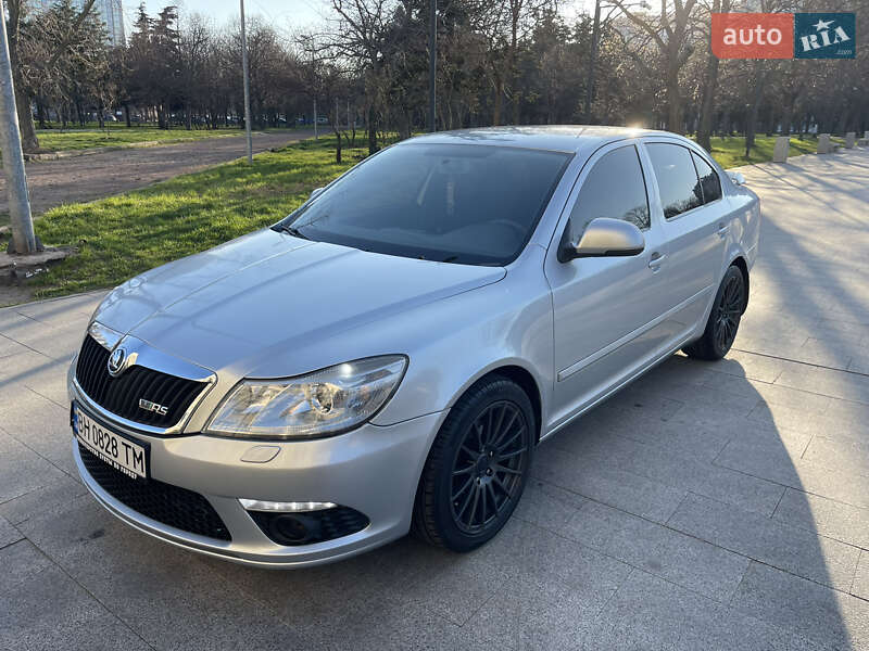Ліфтбек Skoda Octavia 2011 в Одесі