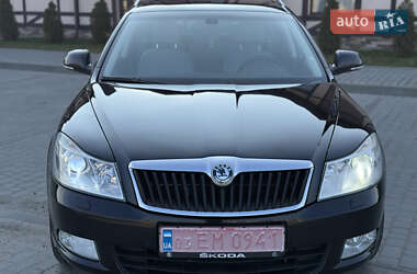 Универсал Skoda Octavia 2009 в 