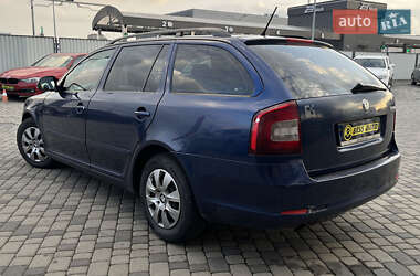 Универсал Skoda Octavia 2011 в 