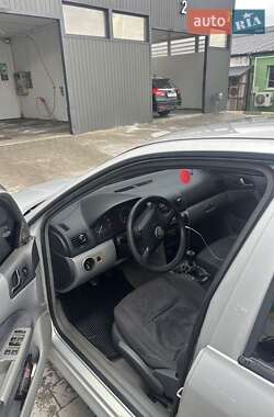 Универсал Skoda Octavia 2000 в Львове