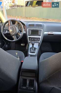 Универсал Skoda Octavia 2011 в 