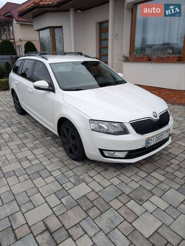 Універсал Skoda Octavia 2015 в Ужгороді