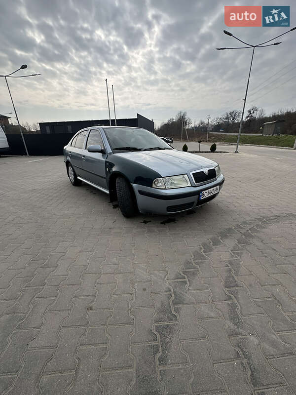 Ліфтбек Skoda Octavia 2002 в Судовій Вишні