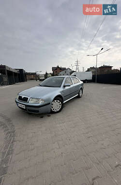 Лифтбек Skoda Octavia 2002 в Судовой Вишне